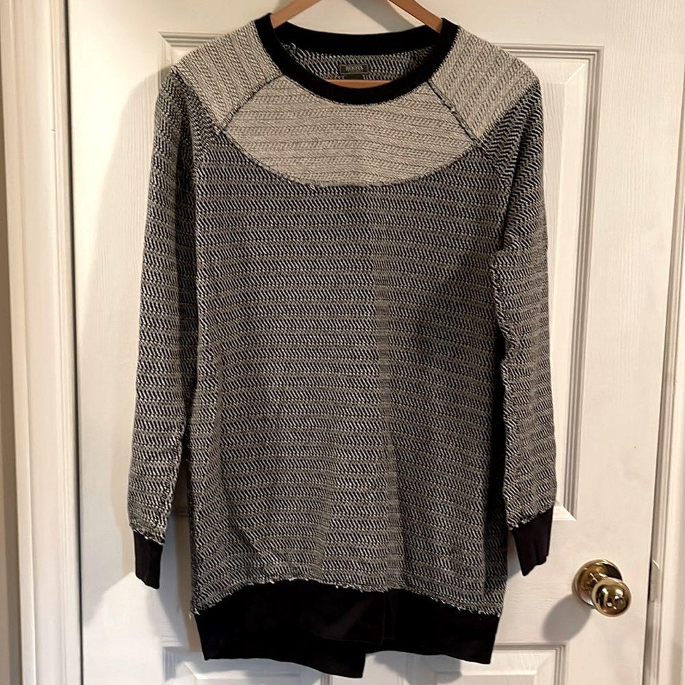 Roots Tunic